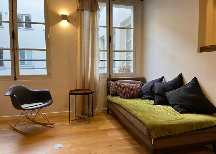 Elevator - Bright 1br In The Heart Of Hip Paris, Montorgueil Apartmán Paříž
